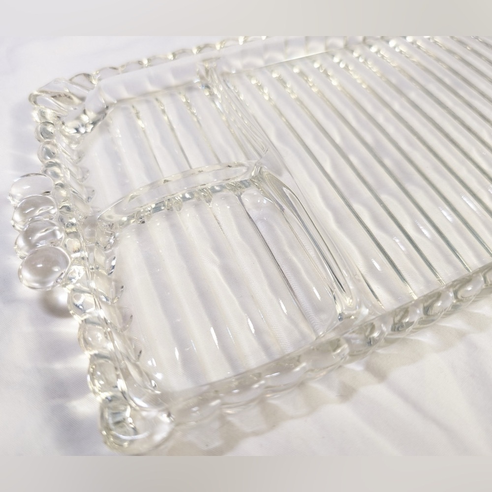 Hazel Atlas MCM Sip N Smoke Luncheon Tray Set Ball & Rib Smoke Sip & Snack. - Picture 4 of 9